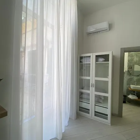 Ludben Dante Maison d'hôtes Naples