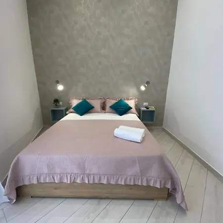 Maison d'hôtes Ludben Dante Naples