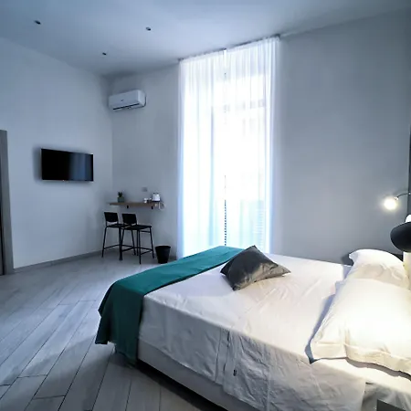 Ludben Dante 4*