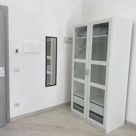 Ludben Dante 4* Napels