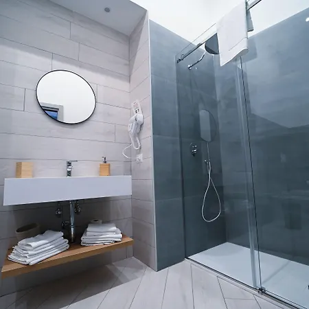 Gasthuis Ludben Dante 4*